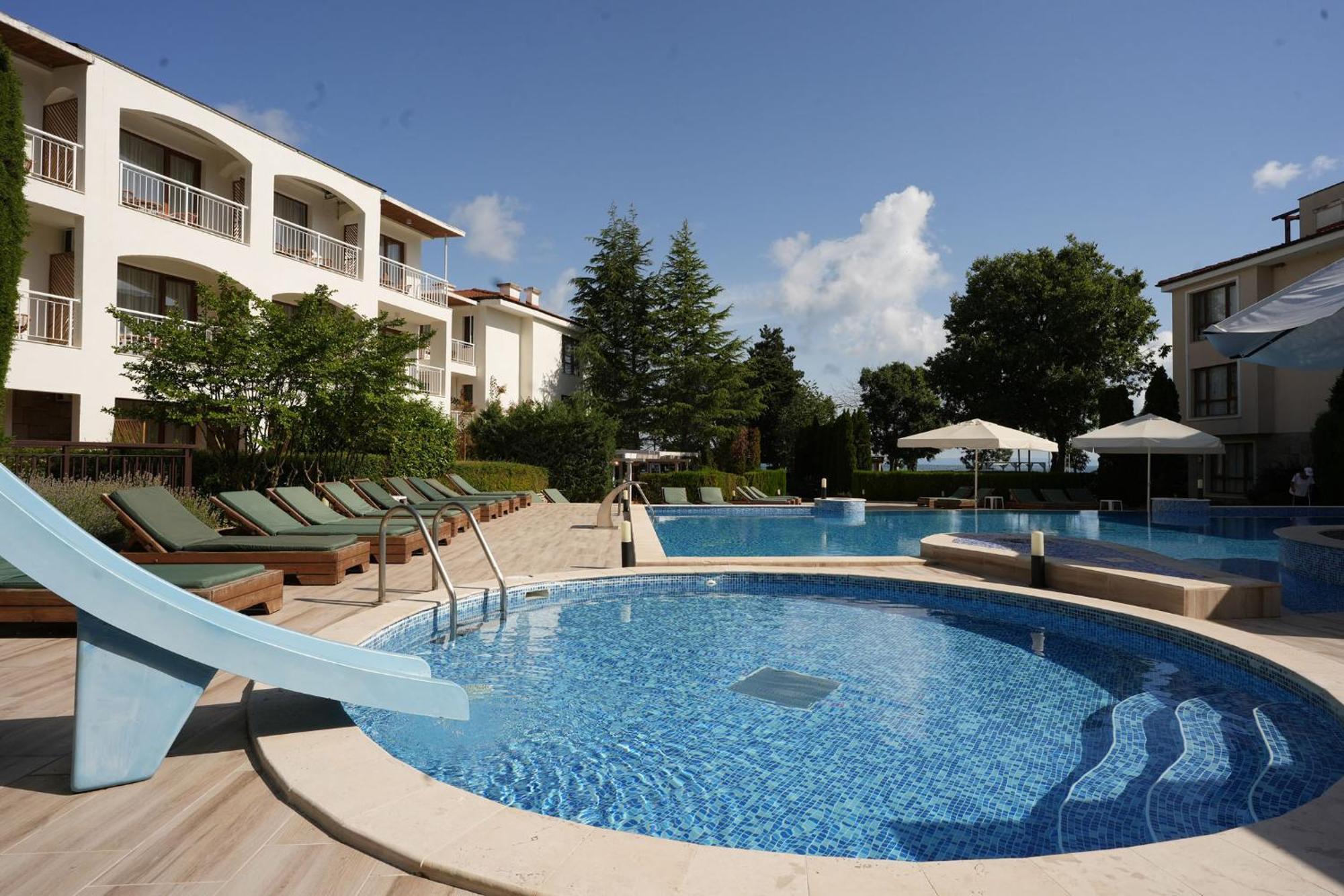 Paradise Bay Hotel 索佐波尔 外观 照片