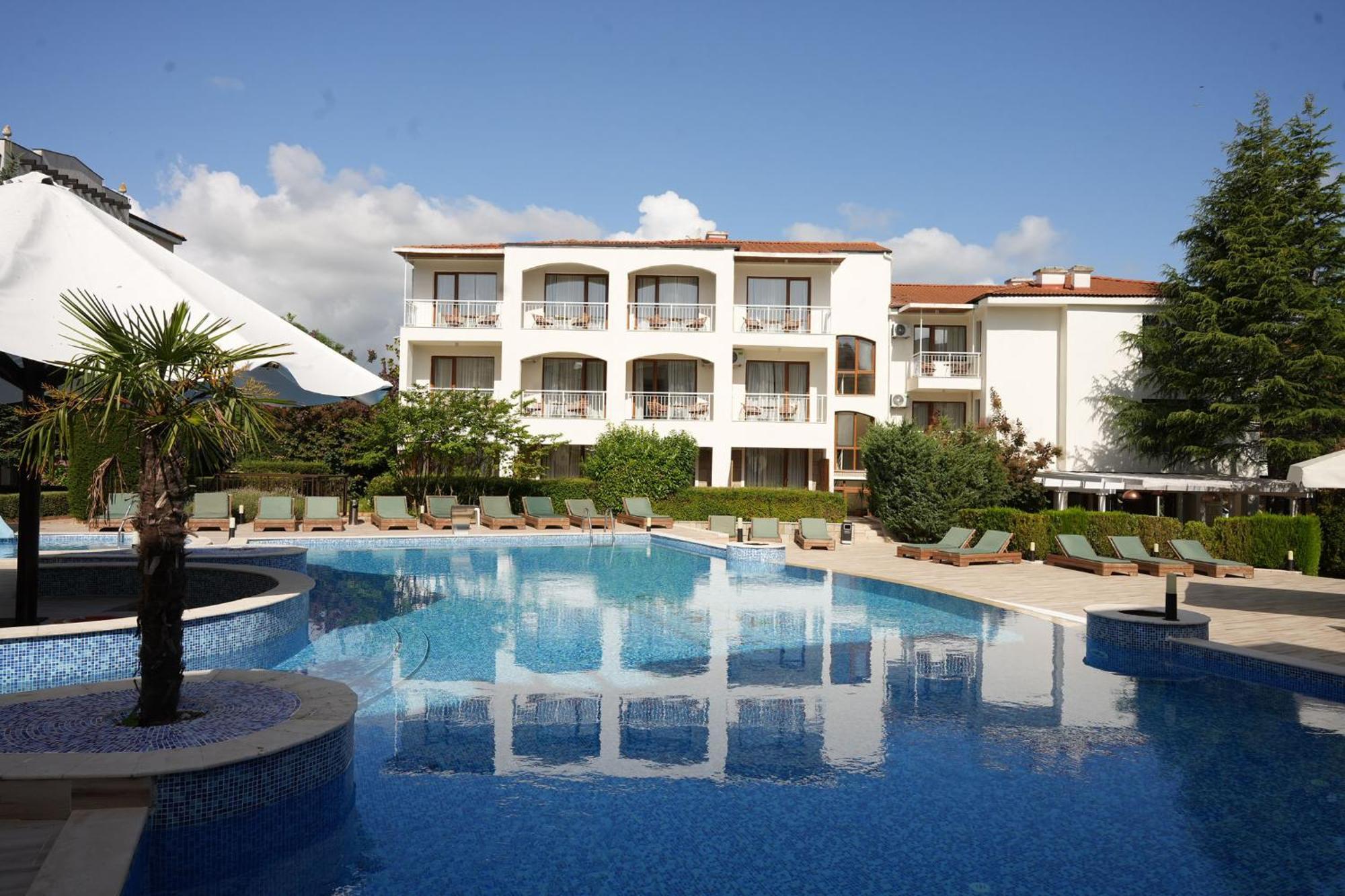 Paradise Bay Hotel 索佐波尔 外观 照片